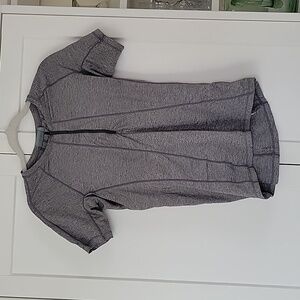 Athleta pacifica short sleeve size Medium